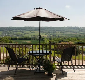 Couples cottage , private hot tub and fab view - Image 3