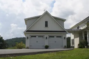 Crozet Carriage House - Image 3