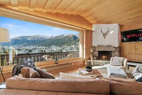 A&Y to the Golden Deer Chalet • View, Fireplace, Skiing - Image 3