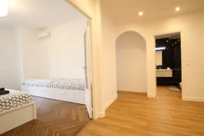 Spacious apartment in the center of Nice - Image 3
