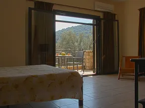 Elena's Summer House - Image 5