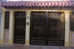 Casa de las Flores - Image 3