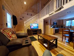 Cabin Nestled in the Northeast Kingdom of Vermont! - Image 5