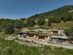 Private Cottage for  families · 2BR · BBQ & Garden - Image 2