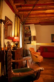 Le Marais Chic/ AC - Image 5
