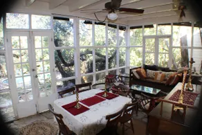 Rare Secluded 1940s Estate-Cool Blue Pool-Central location, by downtown, ACL, UT - Image 2