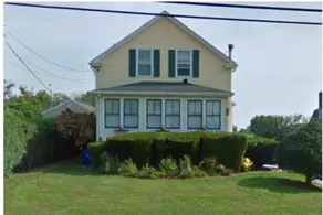 Rustic Retreat,unique home, minutes to Newport, RI - Image 2