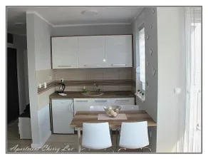 Apartment Cherry - Image 5