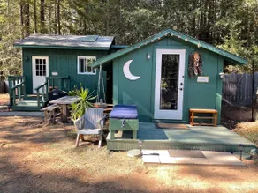 Moonshack w/ hot tub, redwoods, dog friendly, EVC - Image 3
