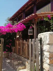 peaceful relaxing home and garden. Ela pansiyon. - Image 4