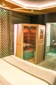 Garda fantasy green jacuzzi sauna piscina - Image 5