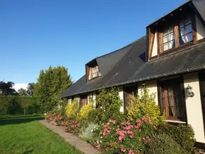 Normandy farmhouse with heated indoor pool - Image 4