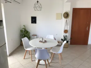 Bright and Modern Apartment NEXT to the BEACH - Image 2