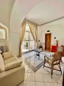 ‘600 Volte Apartment - Image 2