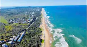 Castaways Beach House Noosa - Image 2