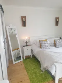 Stunning Converted Church Apartment - Image 2
