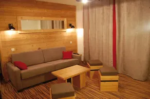 Apartment 100 m from the Slopes | Pool Access + Sauna! - Image 3