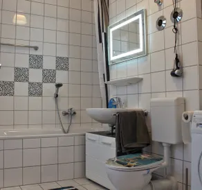 ”Bright 2-room apartment right in the new town” - Image 4