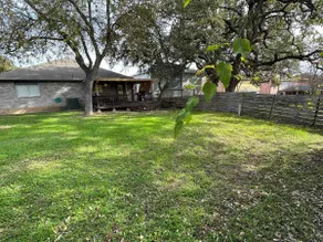 Cozy Home Away from Home near SeaWorld & Six Flags - Image 5