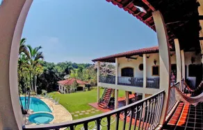 Farmhouse with swimming pools, barbecue, field and more - Image 3