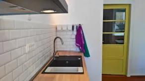 Historic City Center Apartment | 1 min from bus - Image 5