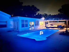 Exclusive Heated Pool Oasis · Tiki Hut Retreat - Image 2