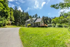 Stunning, Private Oasis on 3 acres in Trinidad! - Image 5