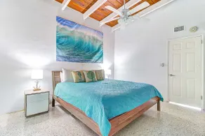 Beachfront Getaway in Siesta Key - Image 4