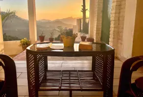 Casa Belvedere - 2BHK Condo with outdoor pvt patio - Image 2