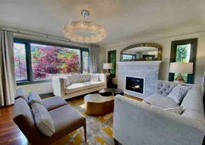 The Del-Ritz - Image 5