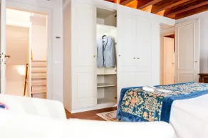 Master Venice Canaletto Apartment - Image 2