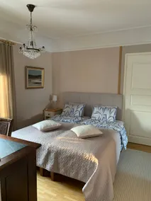 Cozy Apt - 400m to Centre - Sauna - EV Charge - Image 2