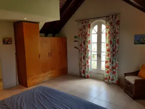 Lovely Spacious South Coast 2 bedroom with pool - Image 5