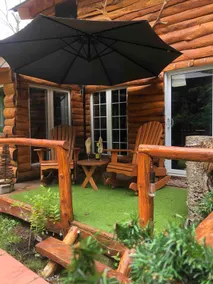 Romantic Log Cabin in the Woods - Hot Tub under the Stars -80 km's from CN Tower - Image 3