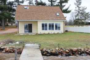 Huber Cottage - Lakefront Cabin w/Dock and Beach - Image 2