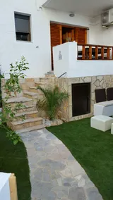 2 bedroom apt, private entrance, garden, terrace, FiberG1 - Image 3