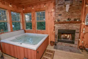 Lakehound Lodge - lake view, pet friendly - Image 3