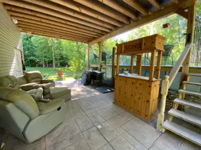 14 acre forest solitude 2 bed Guesthouse w/Pool - Image 5