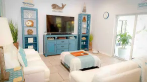 Sunset Beach Bliss. Family Fun W/ Pool and Beaches - Image 2