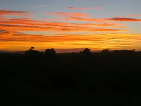 Hemingway's on the Hill, beautiful country views. - Image 2