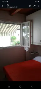 Independent villa with a communal pool - Image 4