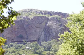 Due Season Getaway at Kosmos for 3 to 6 Guests - Image 3