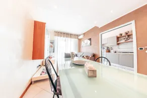 Casa Luca Flexyrent - Parking - A C - WiFi - Image 4