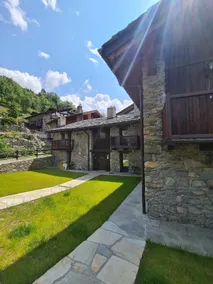 Hillside hideaway 1 in La Salle - Image 2