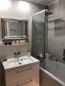 Room - well located - Image 4