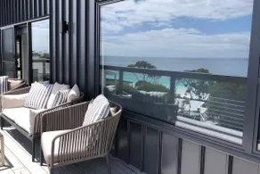 MOONRISE BINALONG BAY Stunning views  - Image 4
