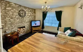 Cosy cottage central Pickering - Image 3