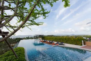 1 bedroom infinity pool at Surin beach - Image 4