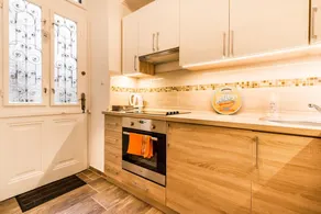 Sweet Home Apartment - Image 5