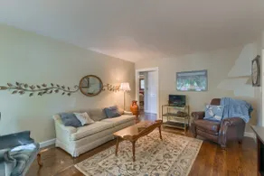 Brick Bungalow - Image 2